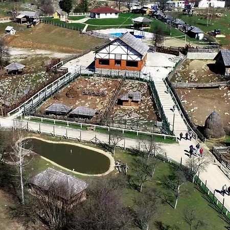 Sportsko Rekreativni Centar Ajdinovici 4*