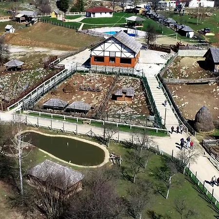 Sportsko Rekreativni Centar Ajdinovici 4*