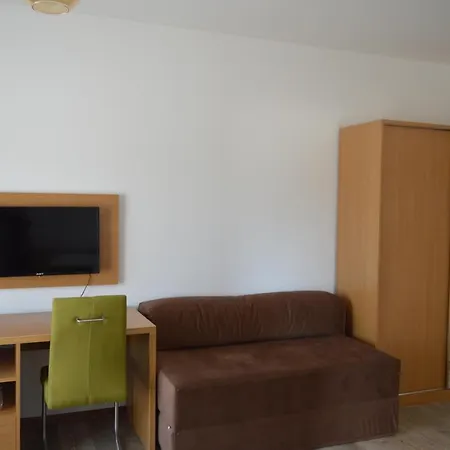 Sportsko Rekreativni Centar Ajdinovici 4*