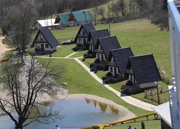 Sportsko Rekreativni Centar Ajdinovici 4*